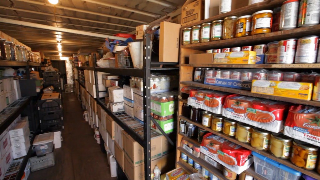 food storage pantry