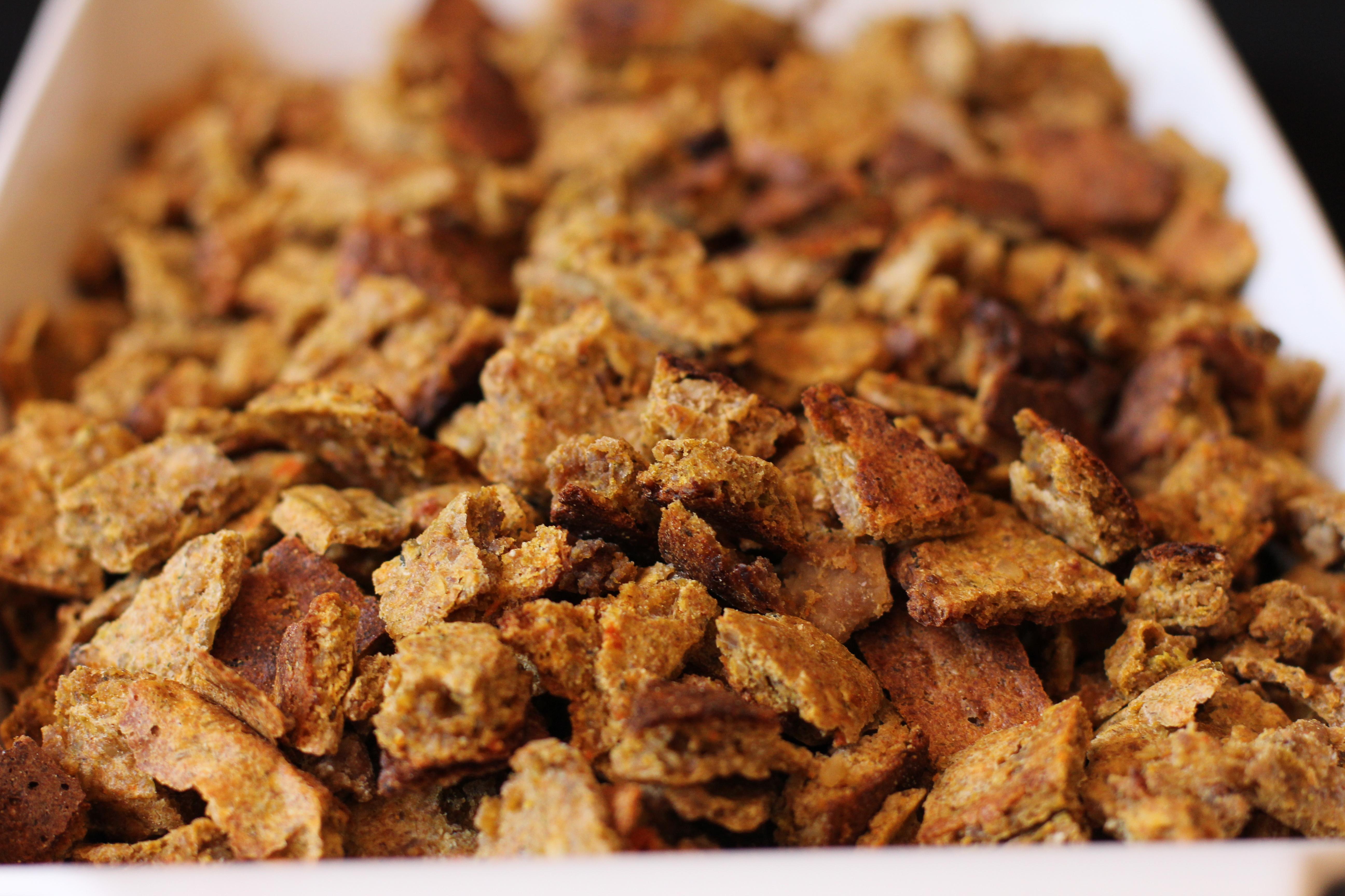 How to Make Healthy and Tasty Dry Dog Food
