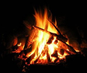 a-campfire-closeup-200512